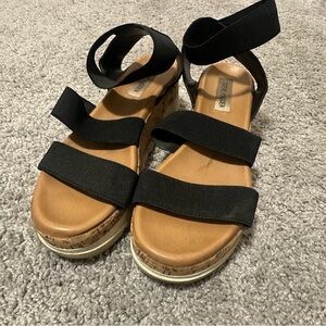 Steve Madden Black and Tan Women's Sandals